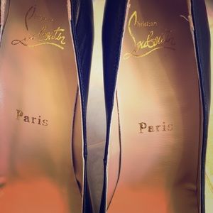 Christian Louboutin NWOB Simple Pumps